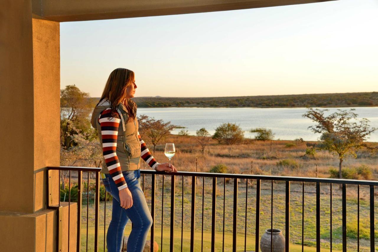 Kameeldrift Waterfront Estate & Resort Brits Kültér fotó